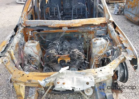 2013 Jeep Grand Cherokee Laredo z USA, uszkodzony, nr VIN 1C4RJFAG9DC505607